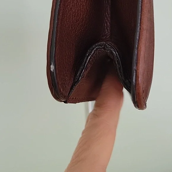 Banana Republic EUC Brown Maroon Chain Leather Shoulder Bag Clutch Flap Closure - Picture 6 of 14